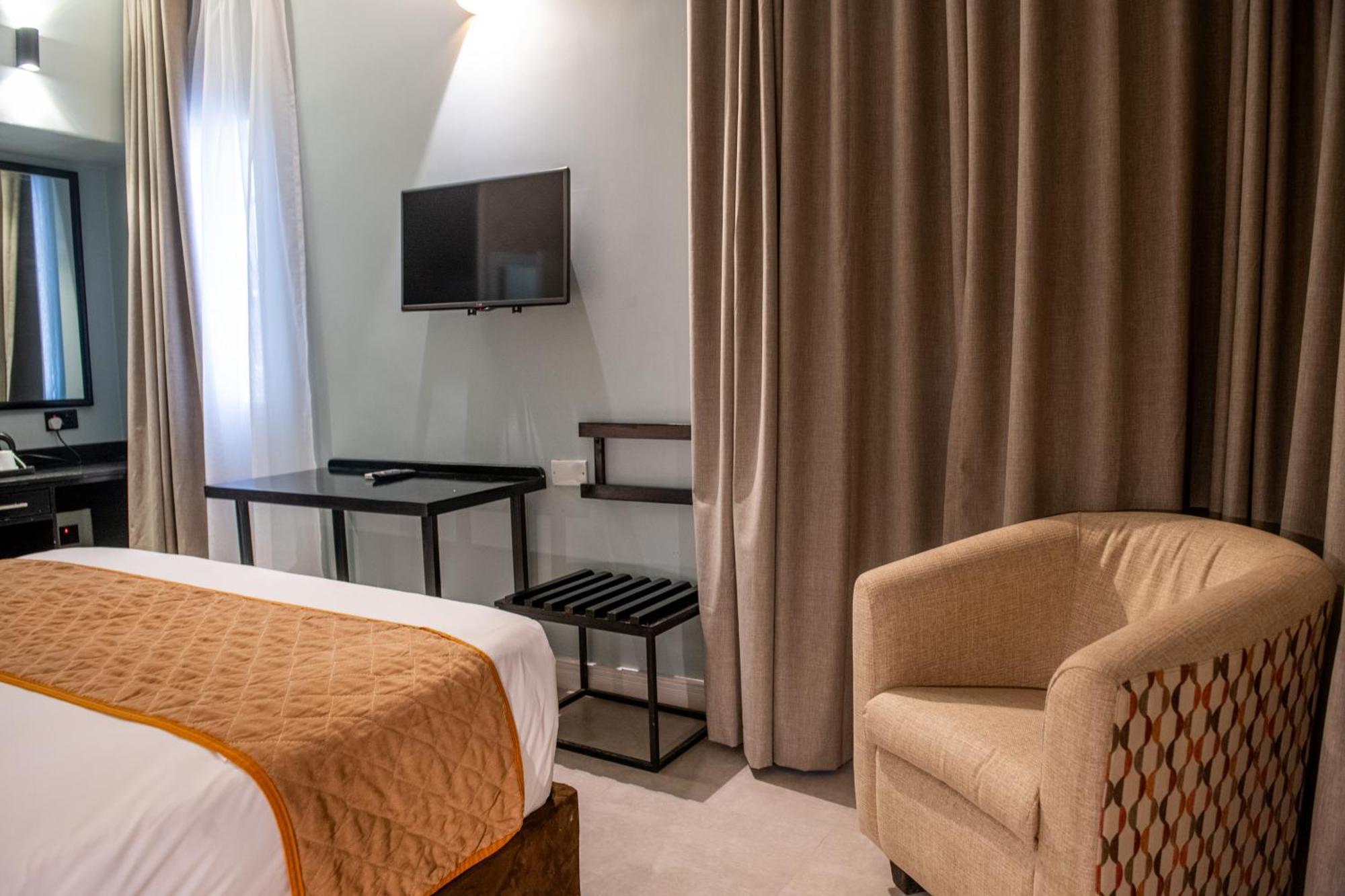 New Ambassador Hotel Harare