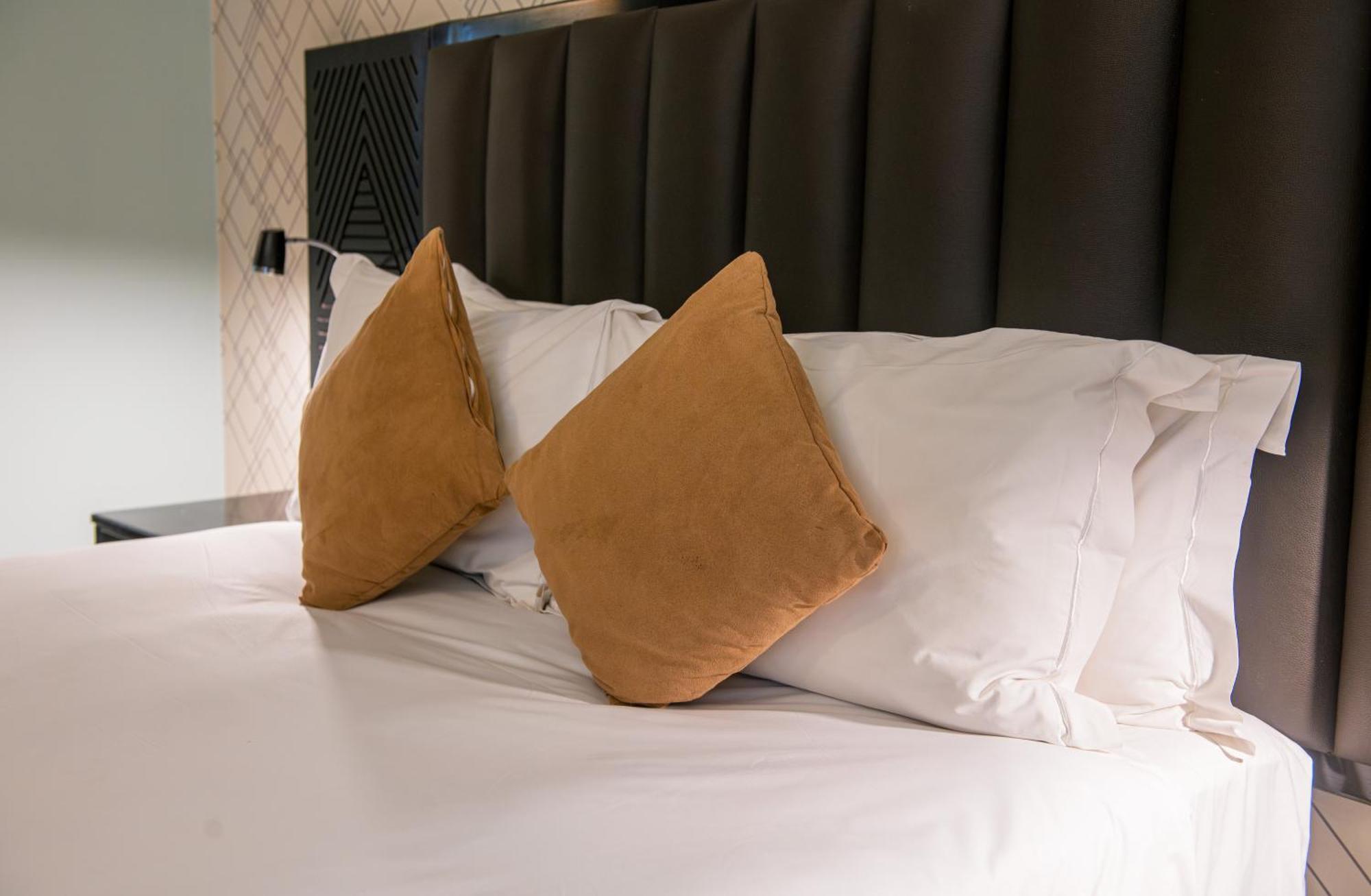Hotel New Ambassador Harare